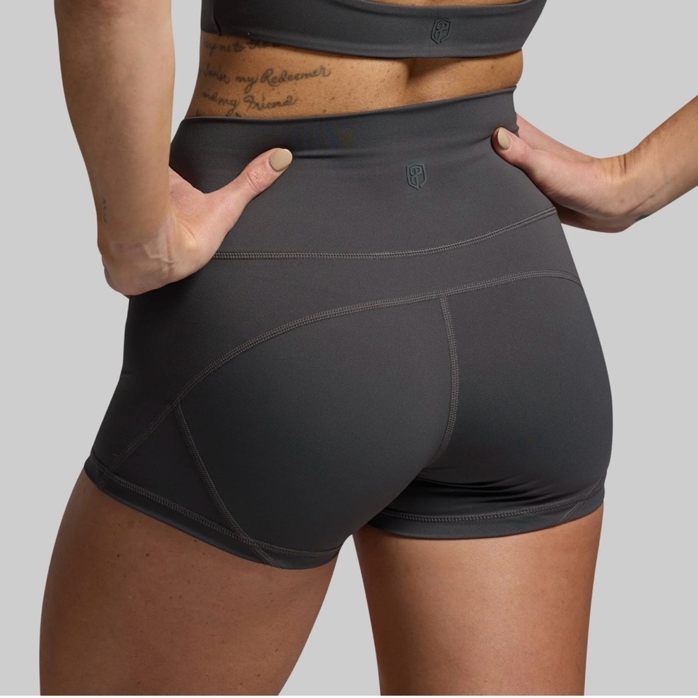 Born Primitive High Waist Swift Run Booty Light Gray Athletic Shorts Size L - Picture 9 of 11